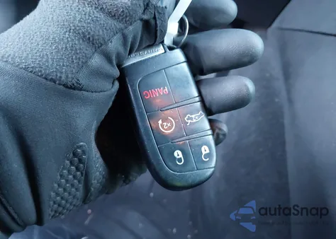 2013 Chrysler 300 300S from USA, damaged, VIN 2C3CCABG1DH596097